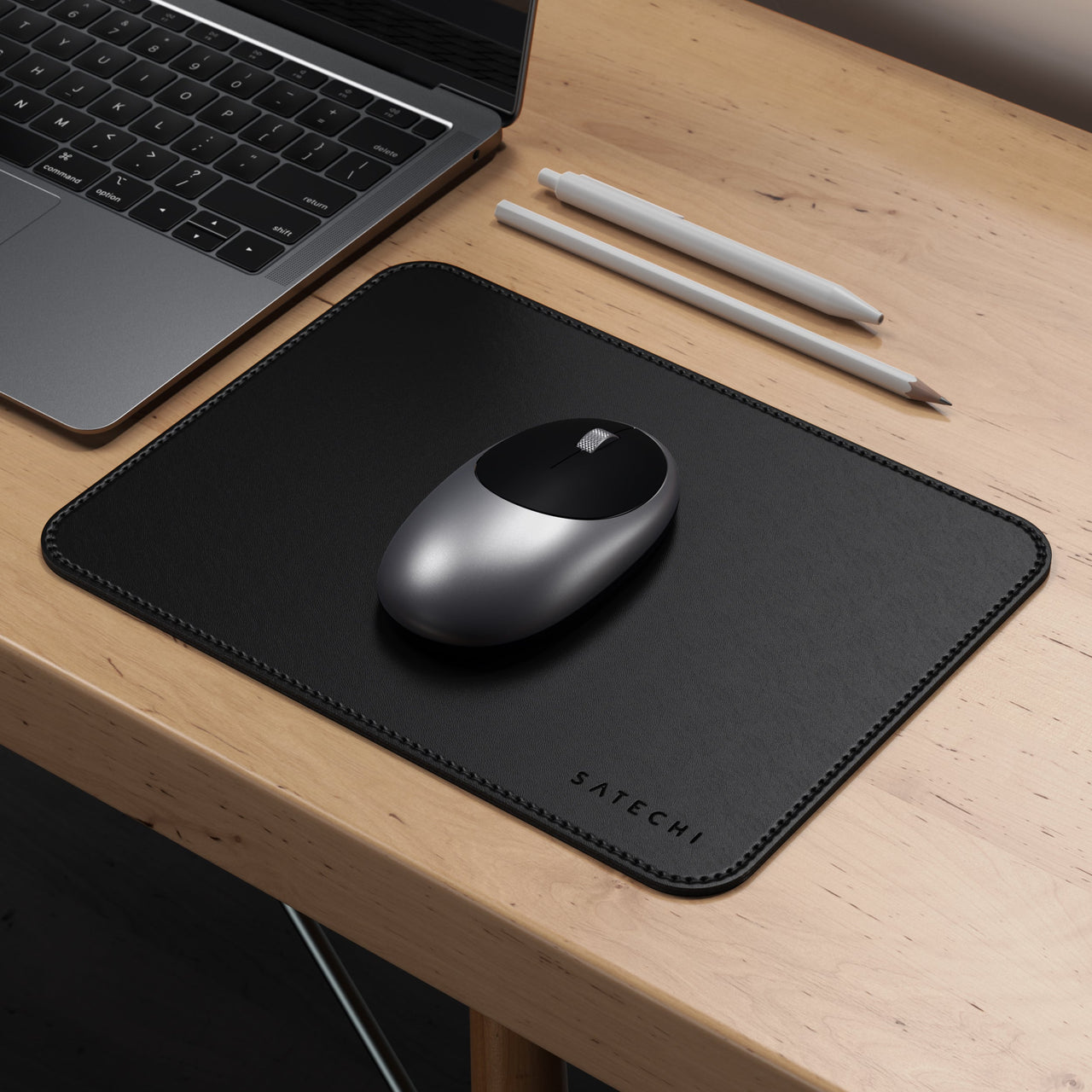 satechi eco leather mouse pad