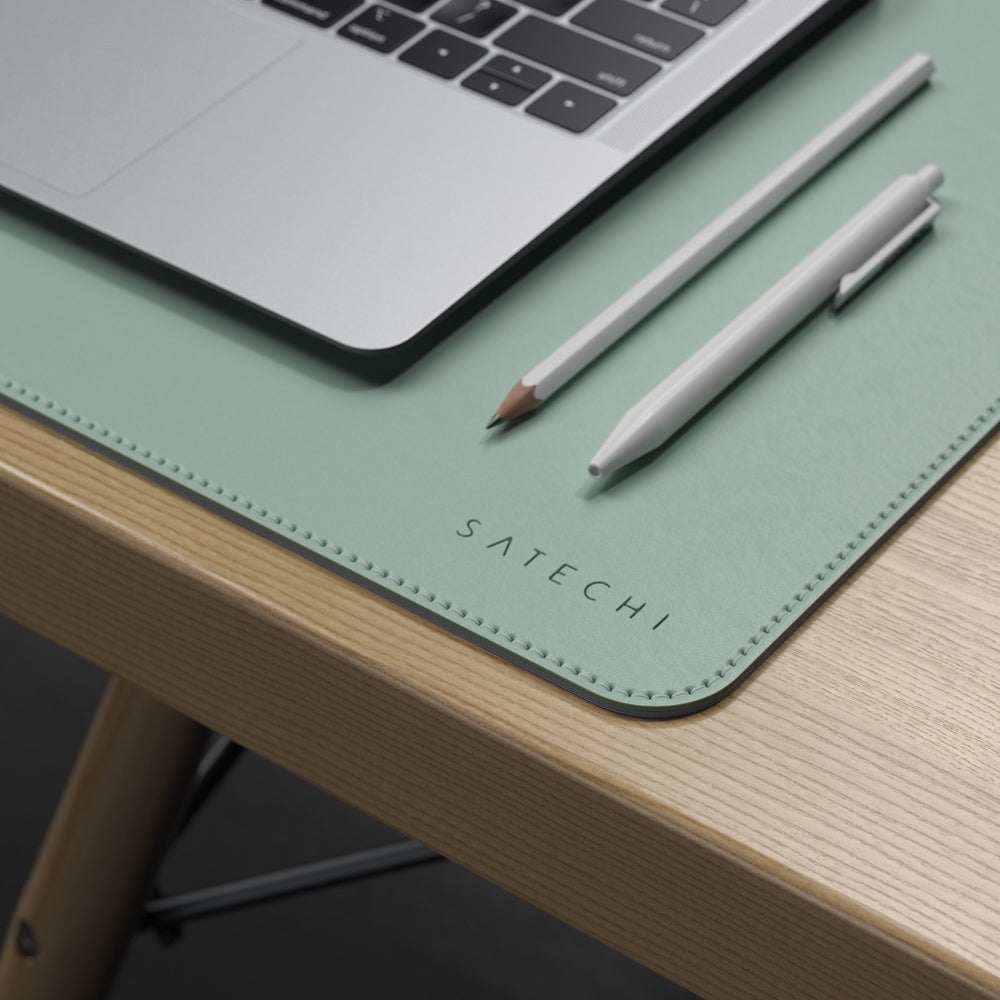 satechi dual sided eco-leather deskmate