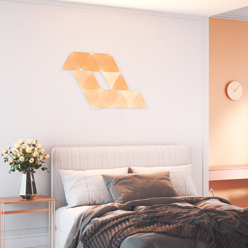 nanoleaf shapes - triangles starter kit (15 panels)