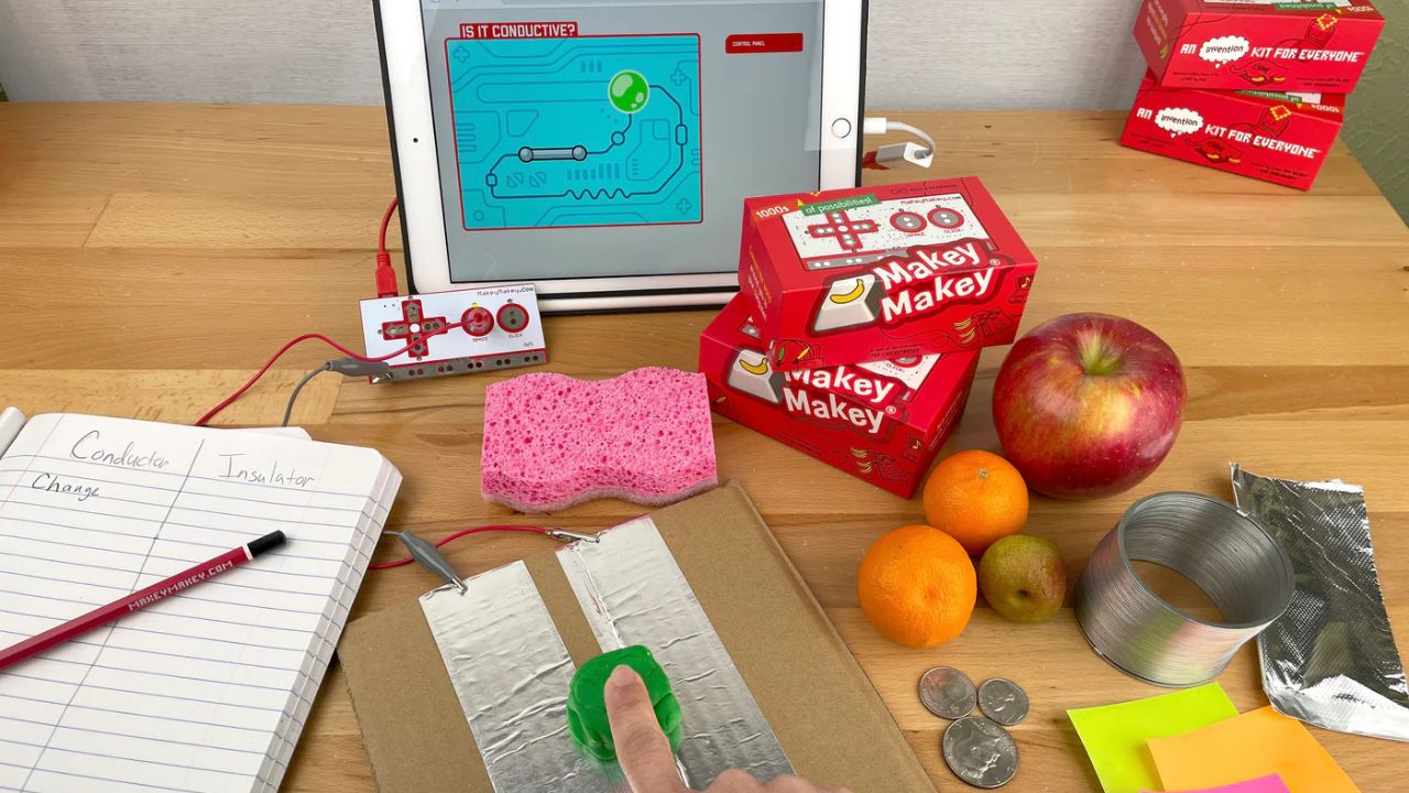 Discover the Exciting World of Makey Makey in Your Primary Classroom