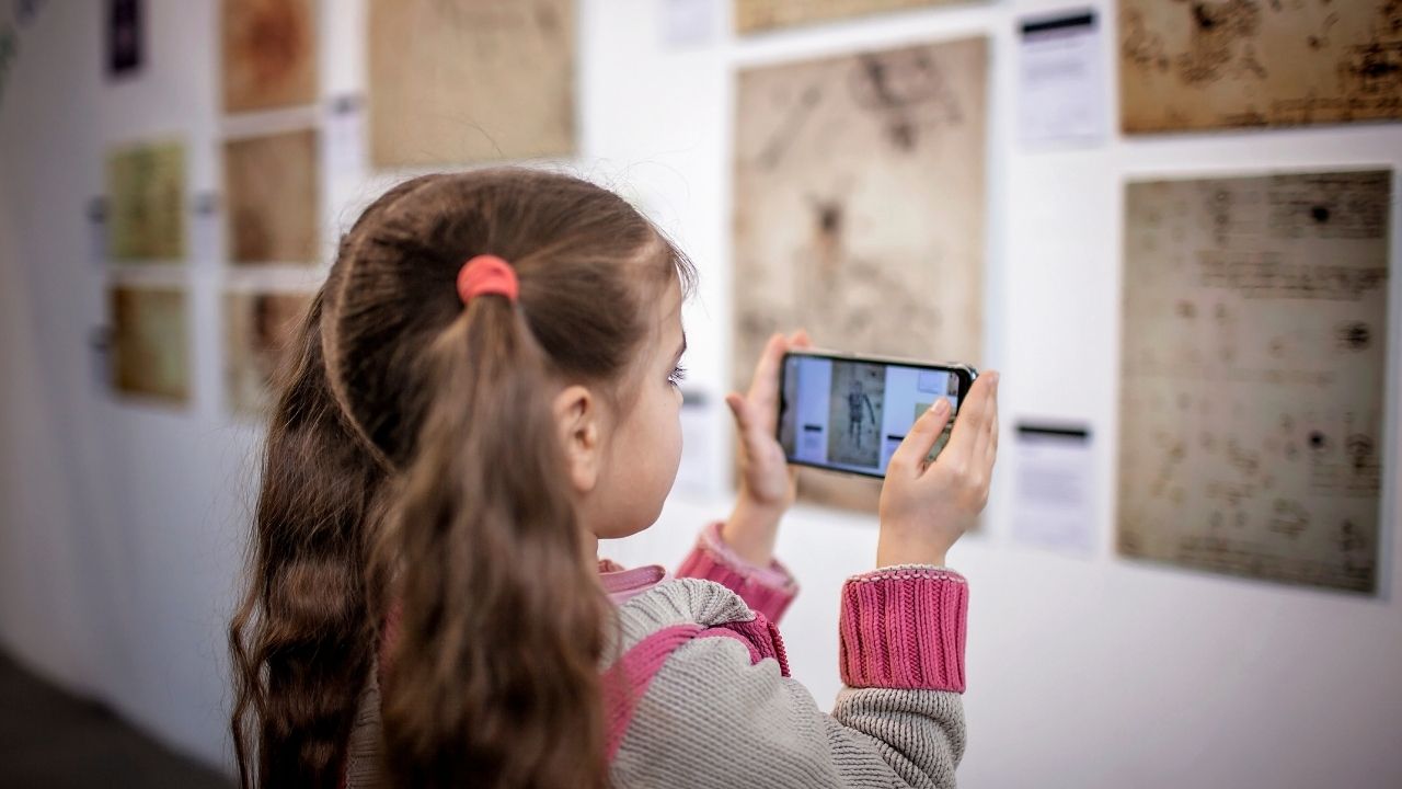 Bring Learning to Life: Discover the 'Augmented Reality Explorers Program'