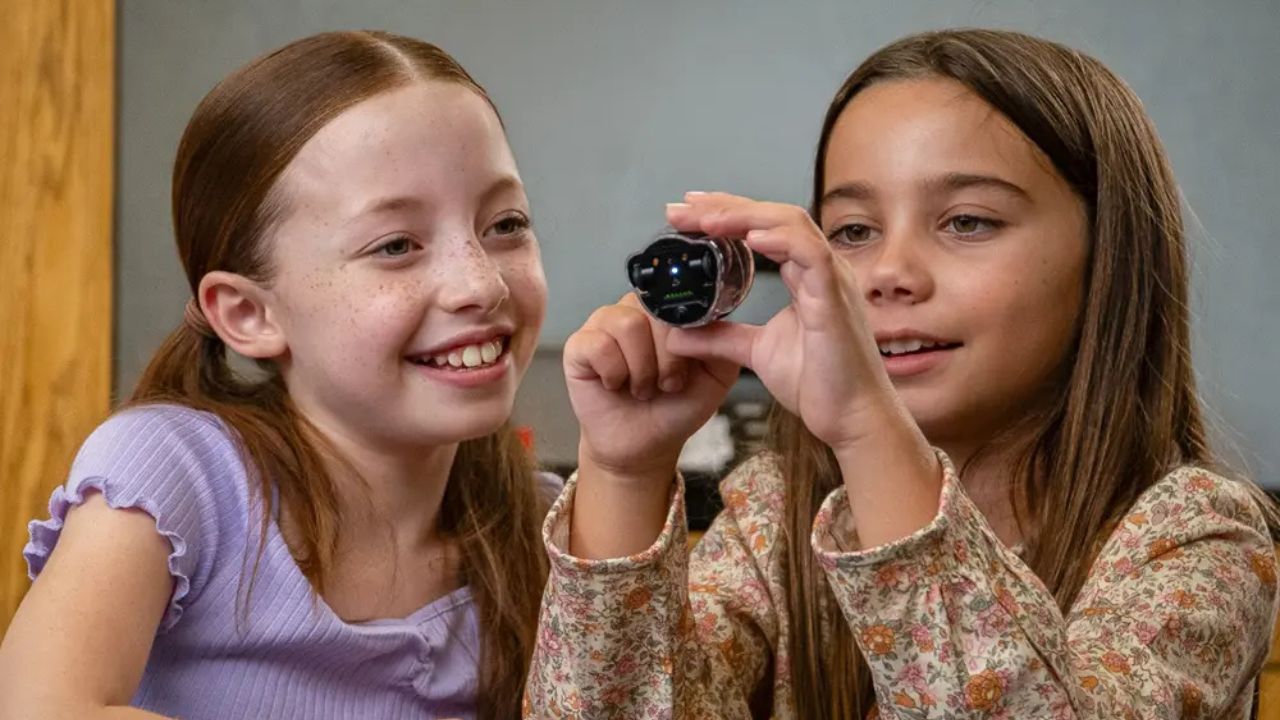 Why Every Primary Classroom in Australia Needs Ozobot Ari