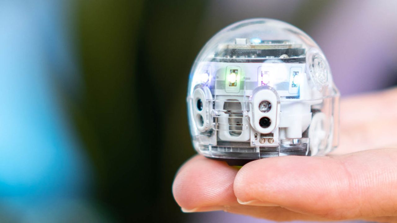 Ozobot 20% Off End of Financial Year Sale: A Must-Have for Modern Classrooms