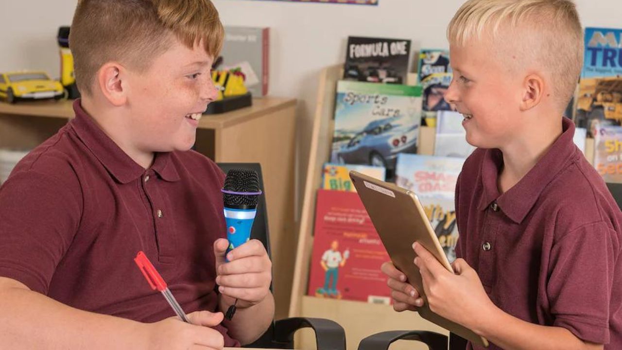 Empowering Literacy and Communication: The Essence of Speaking & Listening Teaching Resources