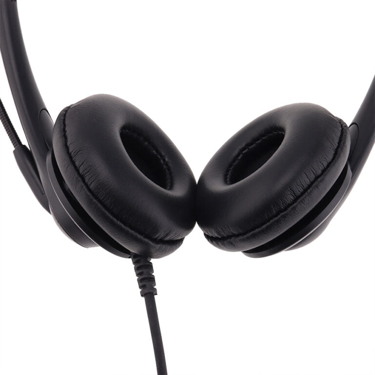 SchoolTech USB-C Headset with Boom Microphone — Class Set