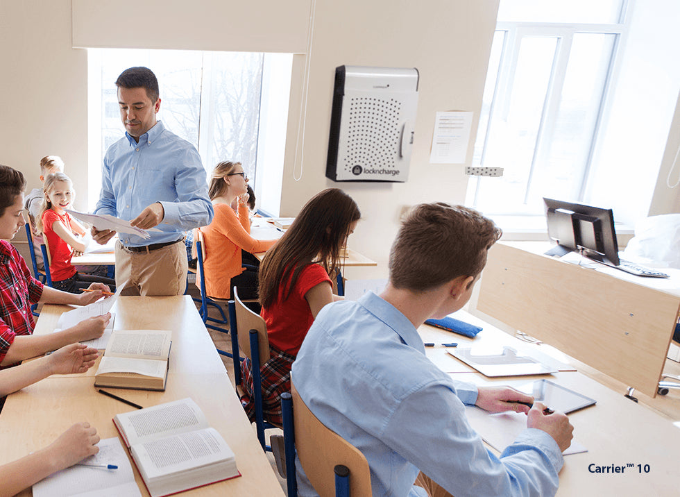 Carrier™ 10 and 15
Charging Stations