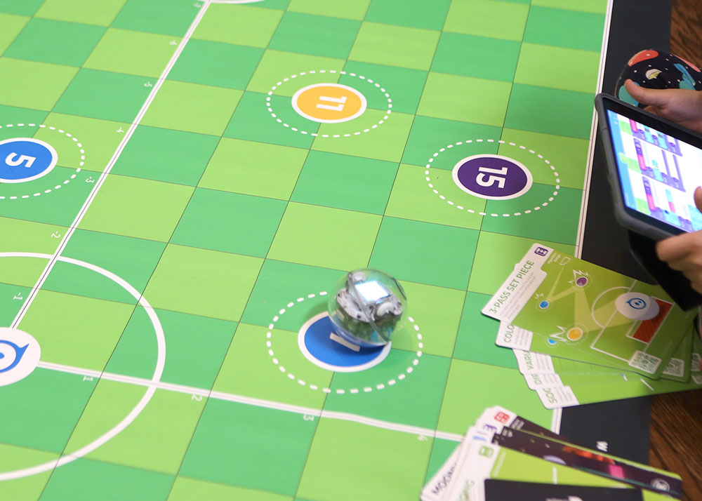 sphero space & soccer code mat + activity card set